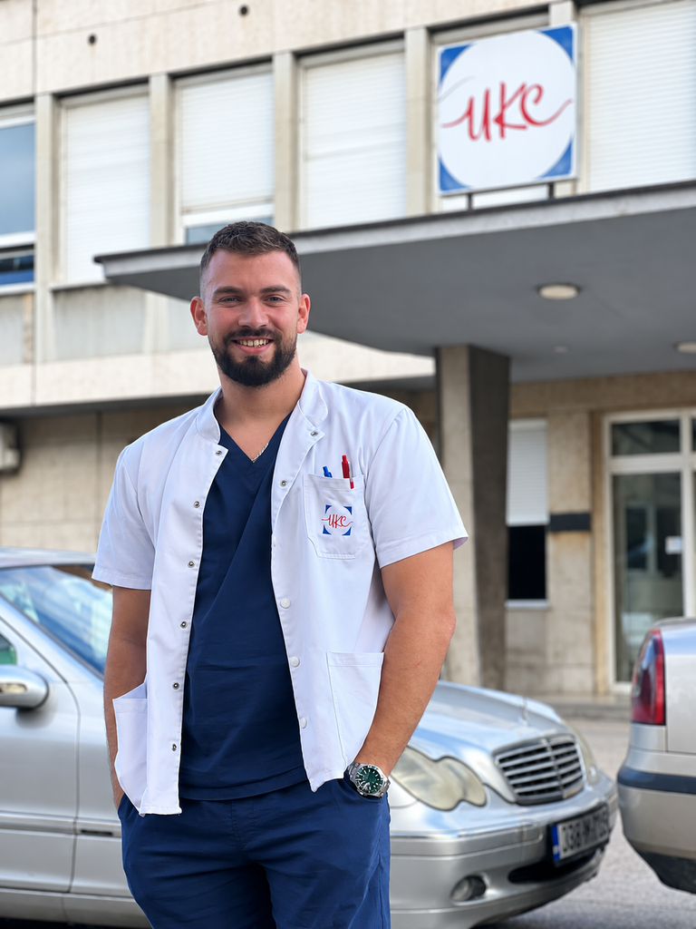 Dr. Dženan Okanović